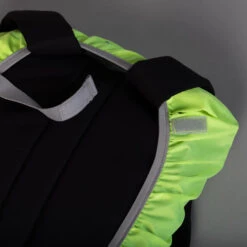 BTWIN COUVRE SAC IMPERMEABLE VISIBILITE JOUR NUIT JAUNE FLUO -Vélos Équipement Magasin couvre sac impermeable visibilite jour nuit jaune fluo 5