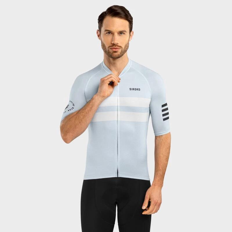 Maillot ultraléger Cyclisme SIROKO M3 Bealach Bleu Pâle Homme Maillot Ultraléger Cyclisme SIROKO M3 Bealach Bleu Pâle Homme -Vélos Équipement Magasin maillot ultraleger cyclisme siroko m3 bealach bleu pale homme