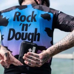 Muc-Off Mallette D'urgence Résistant à La Pluie - Jaune Hi-Vis -Vélos Équipement Magasin mallette durgence resistant a la pluie jaune hi vis 4