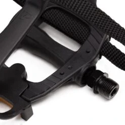 BTWIN PEDALES CALES PIEDS VELO DE ROUTE 100 RESINE -Vélos Équipement Magasin pedales cales pieds velo de route 100 resine 3