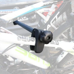 Porte-vélos Peruzzo Pure Instinct 3 Pour 3 Vélos Y Compris Fatbikes -Vélos Équipement Magasin porte velos peruzzo pure instinct 3 pour 3 velos y compris fatbikes 3