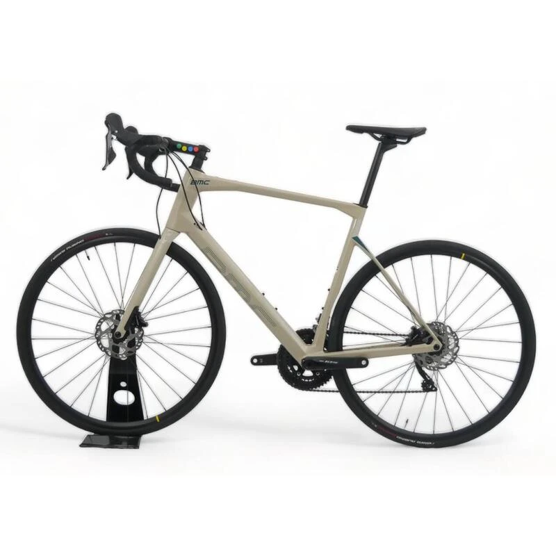 Reconditionné - BMC Roadmachine Six Shimano 105 - Excellent état Reconditionné - BMC Roadmachine Six Shimano 105 - Excellent état -Vélos Équipement Magasin reconditionne bmc roadmachine six shimano 105 excellent etat 3