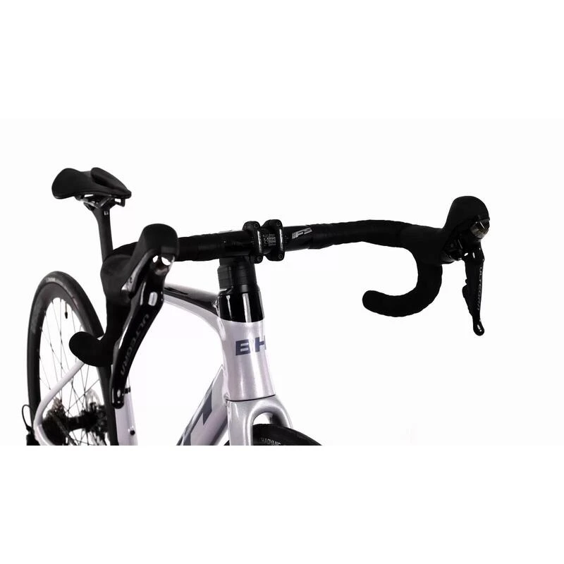 Reconditionné - Vélo de route - BH RS1 3.5 Ultegra- 2022 - TRES BON Reconditionné - Vélo De Route - BH RS1 3.5 Ultegra- 2022 - TRES BON -Vélos Équipement Magasin reconditionne velo de route bh rs1 35 ultegra 2022 tres bon 4