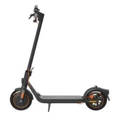 Trottinette électrique Ninebot F40i Avec Clignotants -Vélos Équipement Magasin trottinette electrique ninebot f40i avec clignotants 1