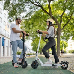 Street Surfing Trottinette Électrique Voltaik MGT 350 Black -Vélos Équipement Magasin trottinette electrique voltaik mgt 350 black 5