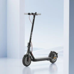 Trottinette électrique Xiaomi Scooter 4 7 Trottinette électrique Xiaomi Scooter 4 -Vélos Équipement Magasin trottinette electrique xiaomi scooter 4 5