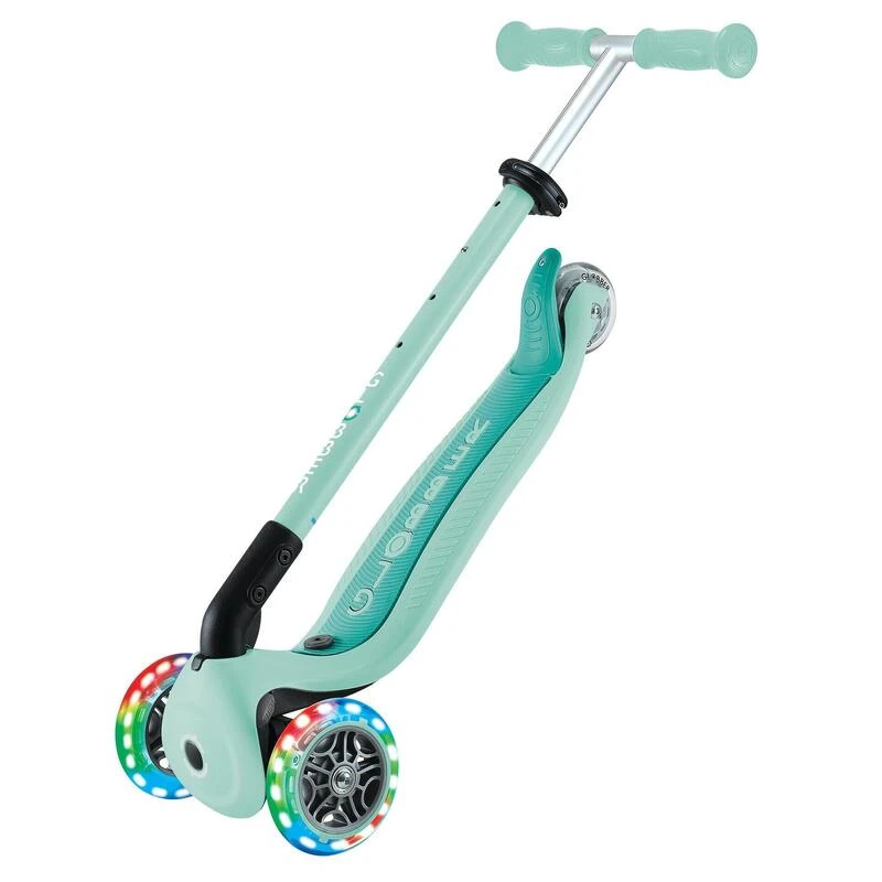 Trottinette évolutive GO-UP ACTIVE LIGHTS Vert menthe GLOBBER Trottinette évolutive GO-UP ACTIVE LIGHTS Vert Menthe -Vélos Équipement Magasin trottinette evolutive go up active lights vert menthe 6