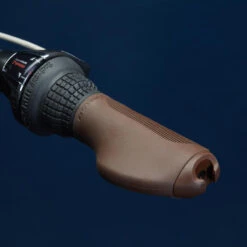 VELO DE VILLE ELECTRIQUE ELOPS 900 CADRE HAUT BLEU MARINE -Vélos Équipement Magasin velo de ville electrique elops 900 cadre haut bleu marine 3