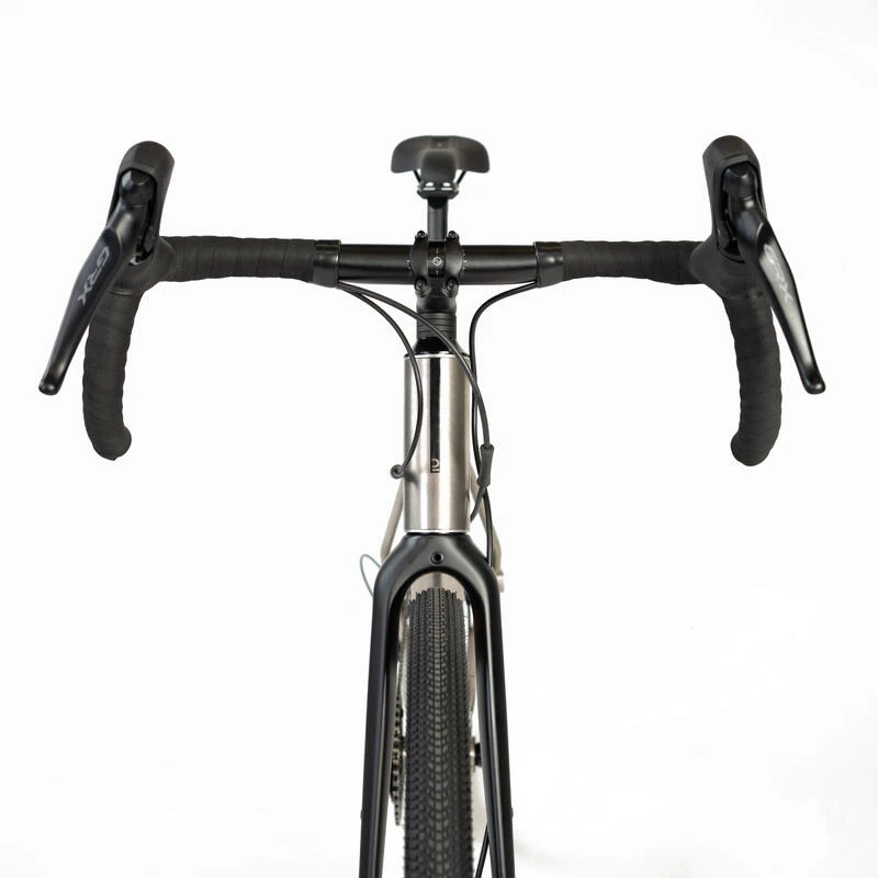 VELO GRAVEL TRIBAN GRVL 900 HOMME Cadre Titane VELO GRAVEL TRIBAN GRVL 900 HOMME Cadre Titane -Vélos Équipement Magasin velo gravel triban grvl 900 homme cadre titane 4
