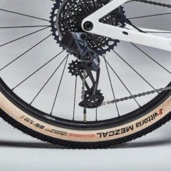 Rockrider VELO VTT Cross Country RACE 900 GX AXS, Roues Reynolds, Cadre Carbone -Vélos Équipement Magasin velo vtt cross country race 900 gx axs roues reynolds cadre carbone 6